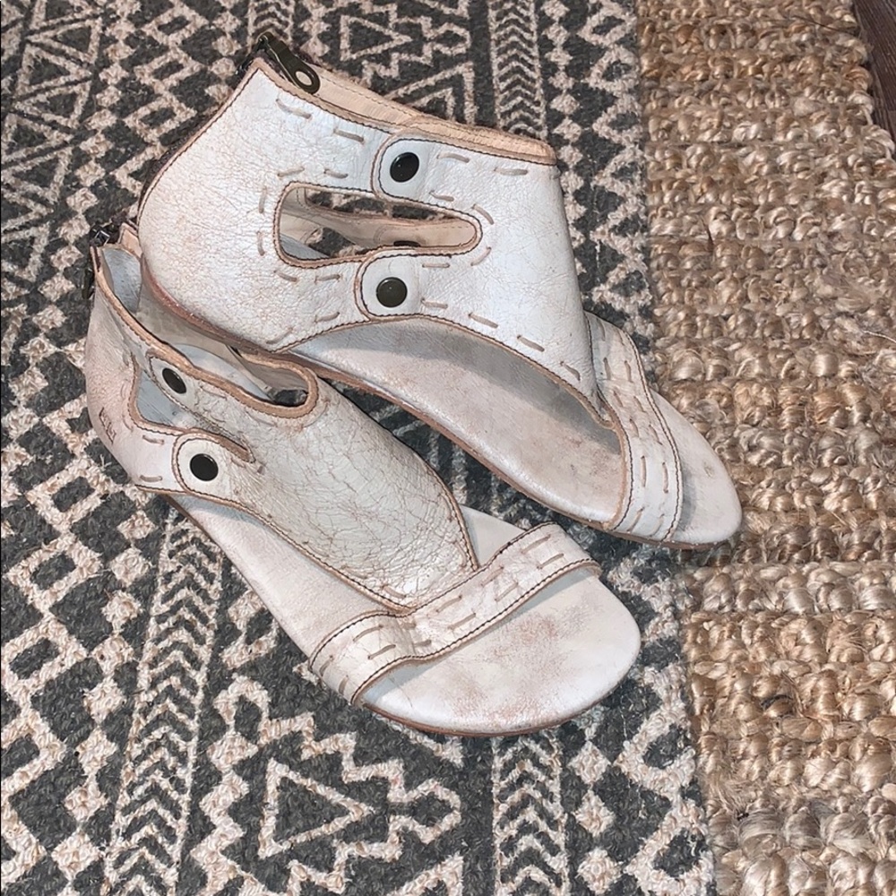Bed Stu White Sandals